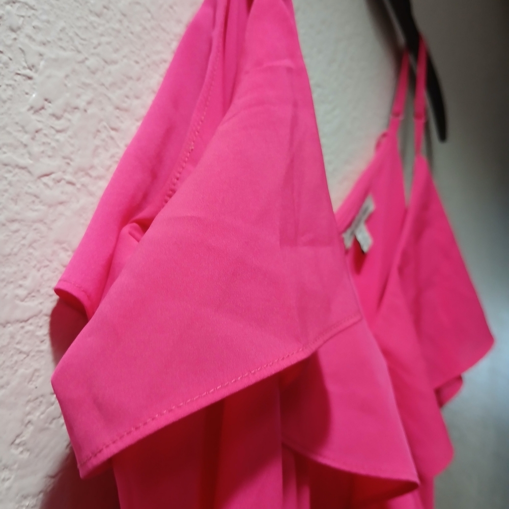 Pink Ruffle Sleeveless Romper - Picture 4 of 7